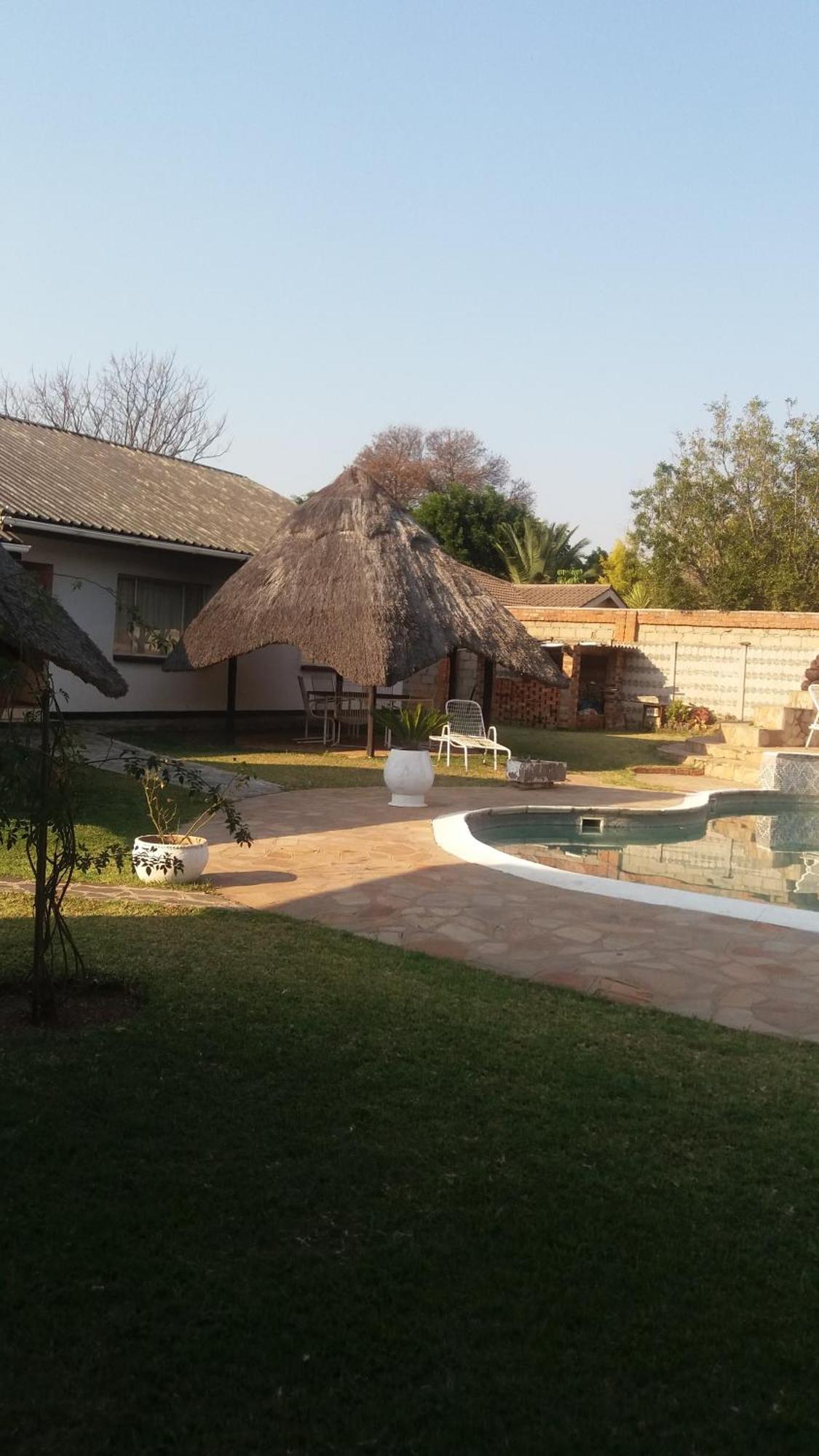 Tshulu Tsha Nabe B&B Bulawayo Luaran gambar